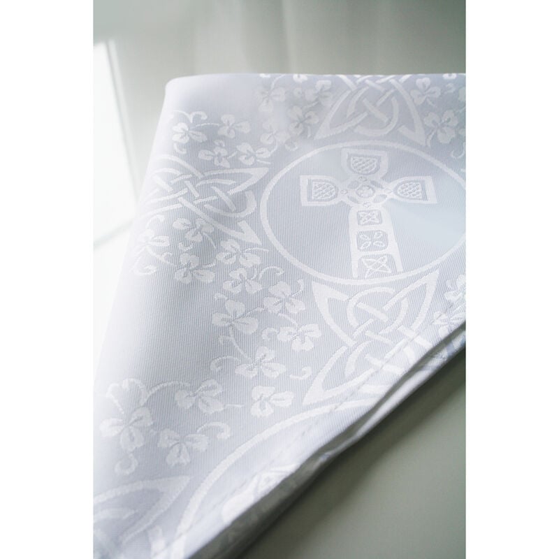 Linens From Ireland Napkin Set With Keltic Design (6 Pack)